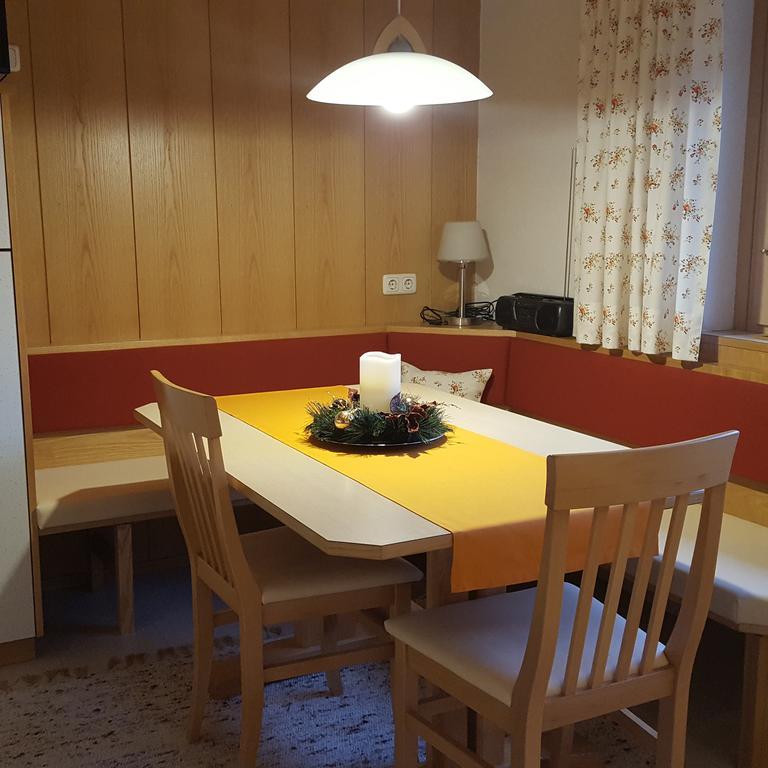 Appartements Gaestehaus Monika Bezau Exterior foto